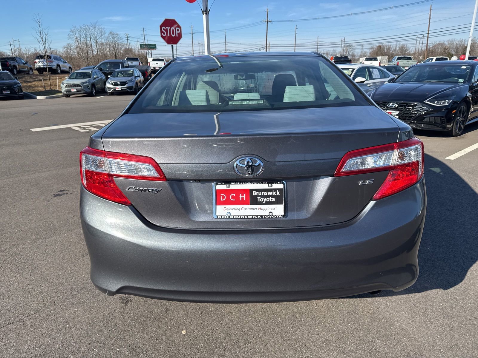 Thumbnail: 2014 Toyota Camry - 13