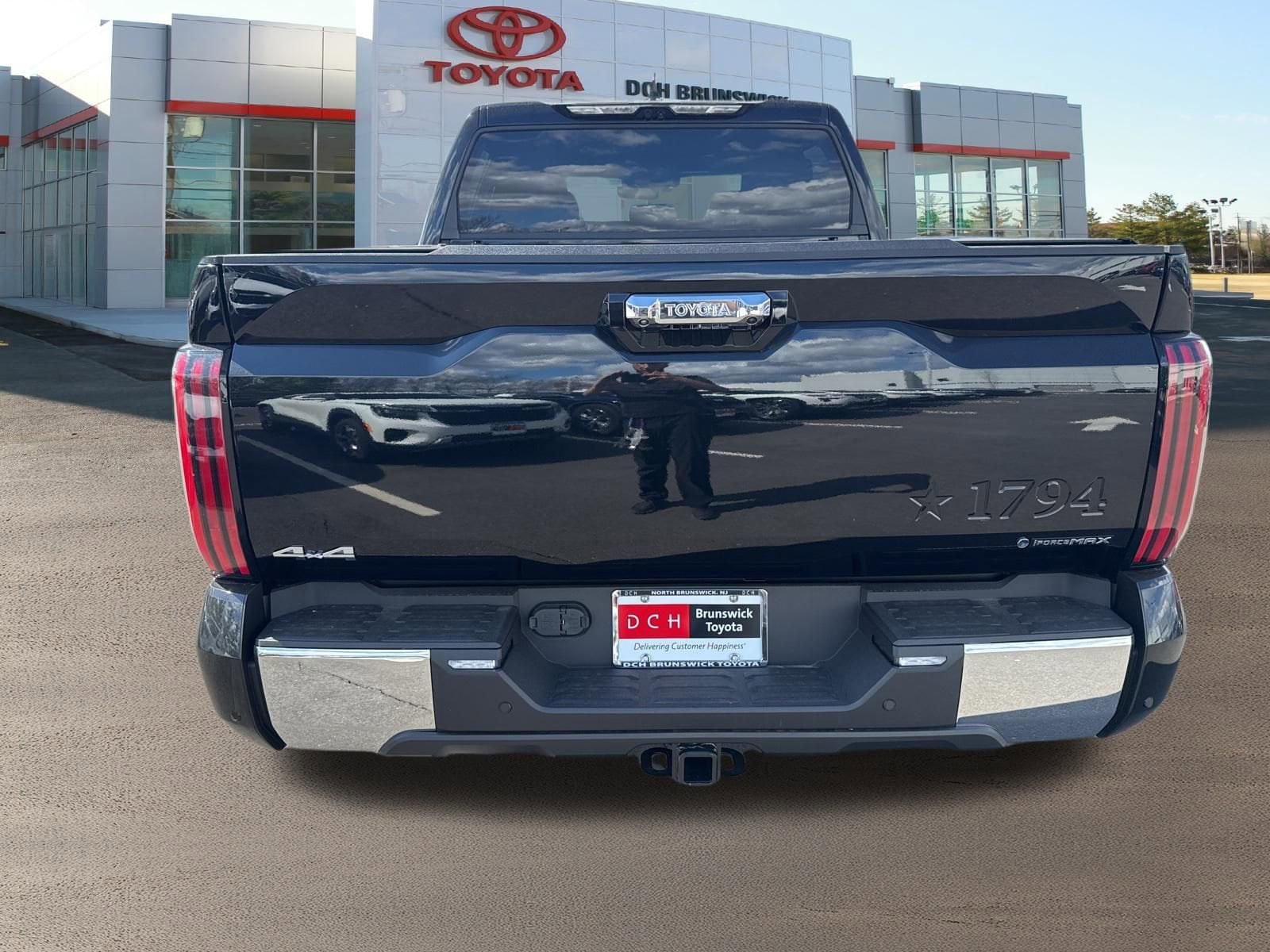 Thumbnail: 2026 Toyota Tundra - 5