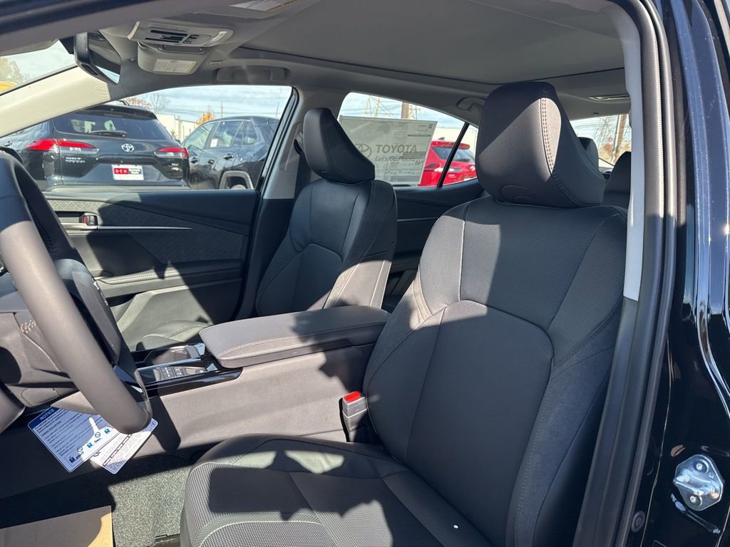 Thumbnail: 2026 Toyota Camry - 11