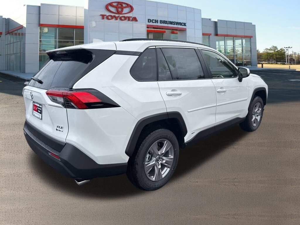 New 2025 Toyota RAV4 Hybrid XLE SUV