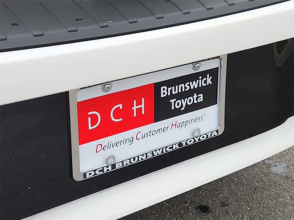 Thumbnail: 2025 Toyota Corolla - 20