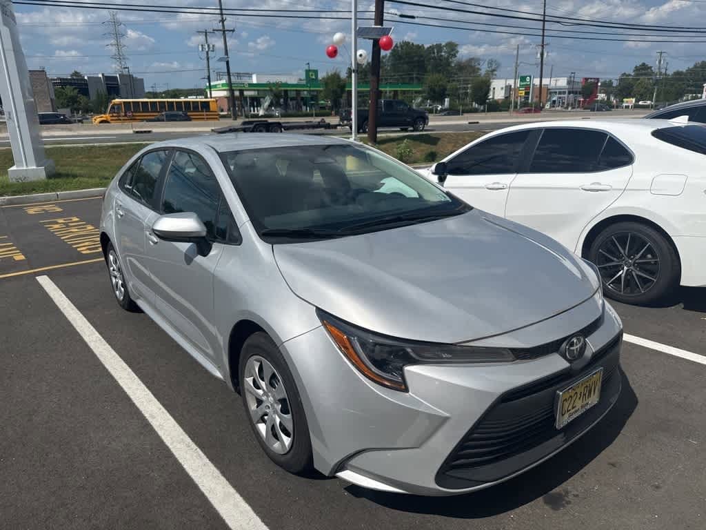 Thumbnail: 2023 Toyota Corolla - 2