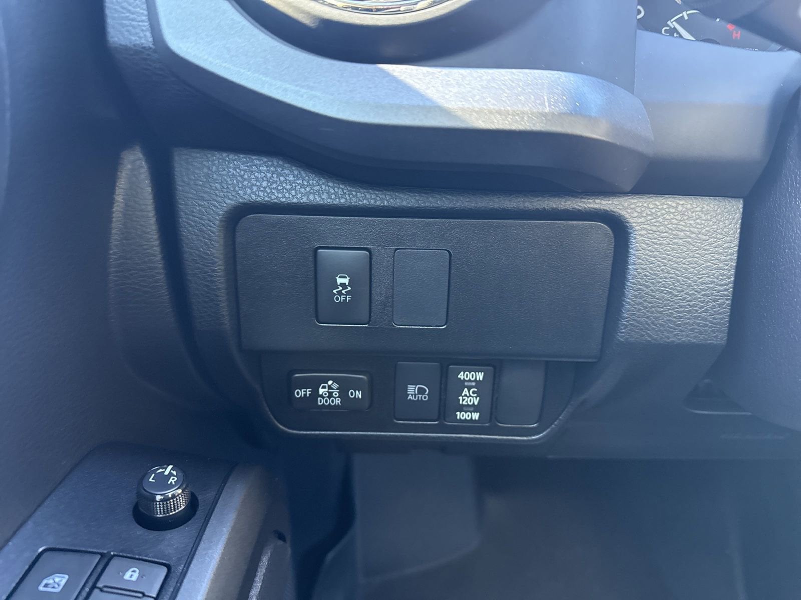 Thumbnail: 2022 Toyota Tacoma - 31