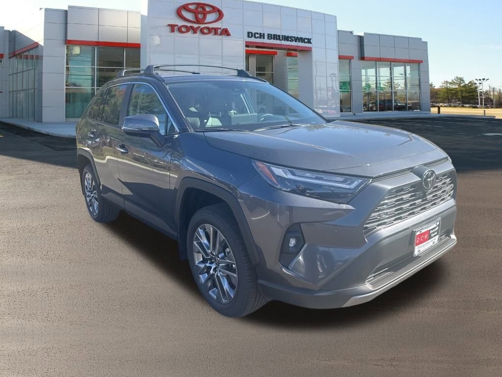 Thumbnail: 2025 Toyota RAV4 - 3