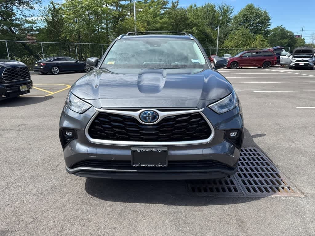 Thumbnail: 2020 Toyota Highlander - 5