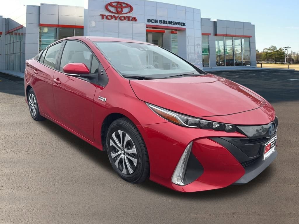 Thumbnail: 2022 Toyota Prius Prime - 3