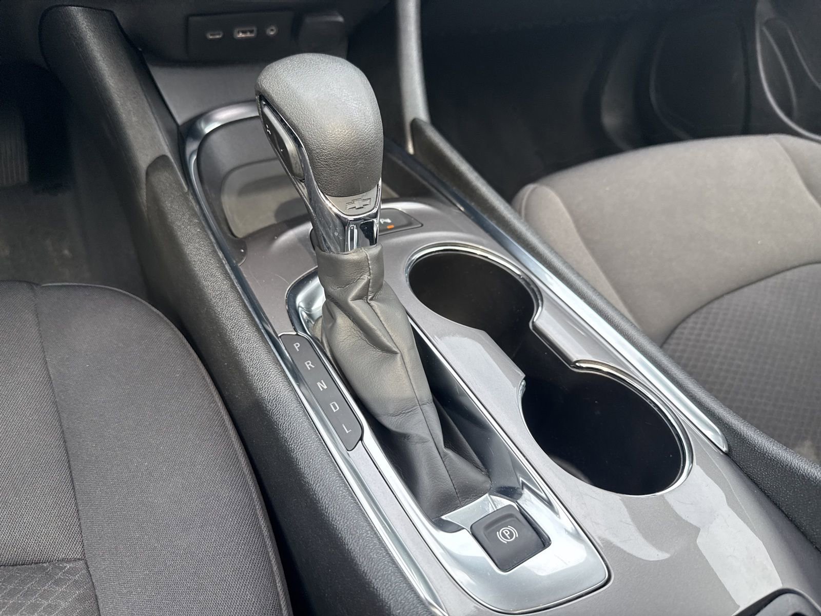 Thumbnail: 2023 Chevrolet Malibu - 32