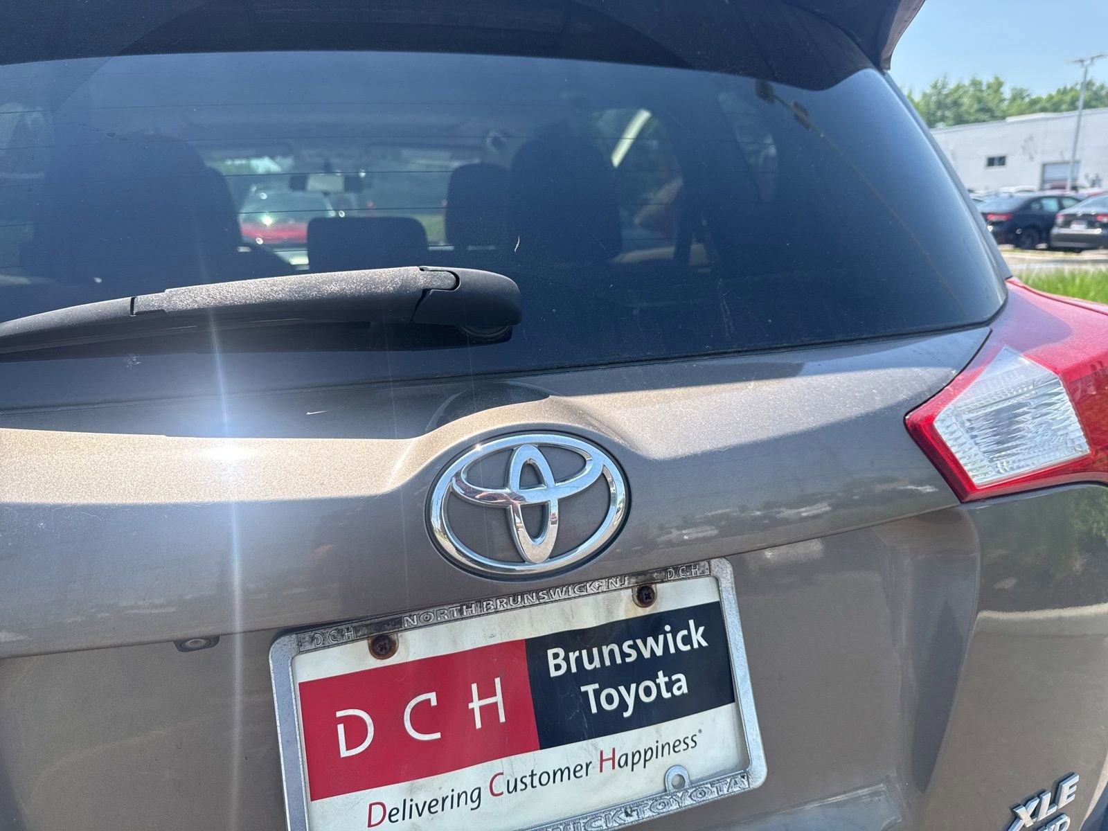 Thumbnail: 2013 Toyota RAV4 - 15