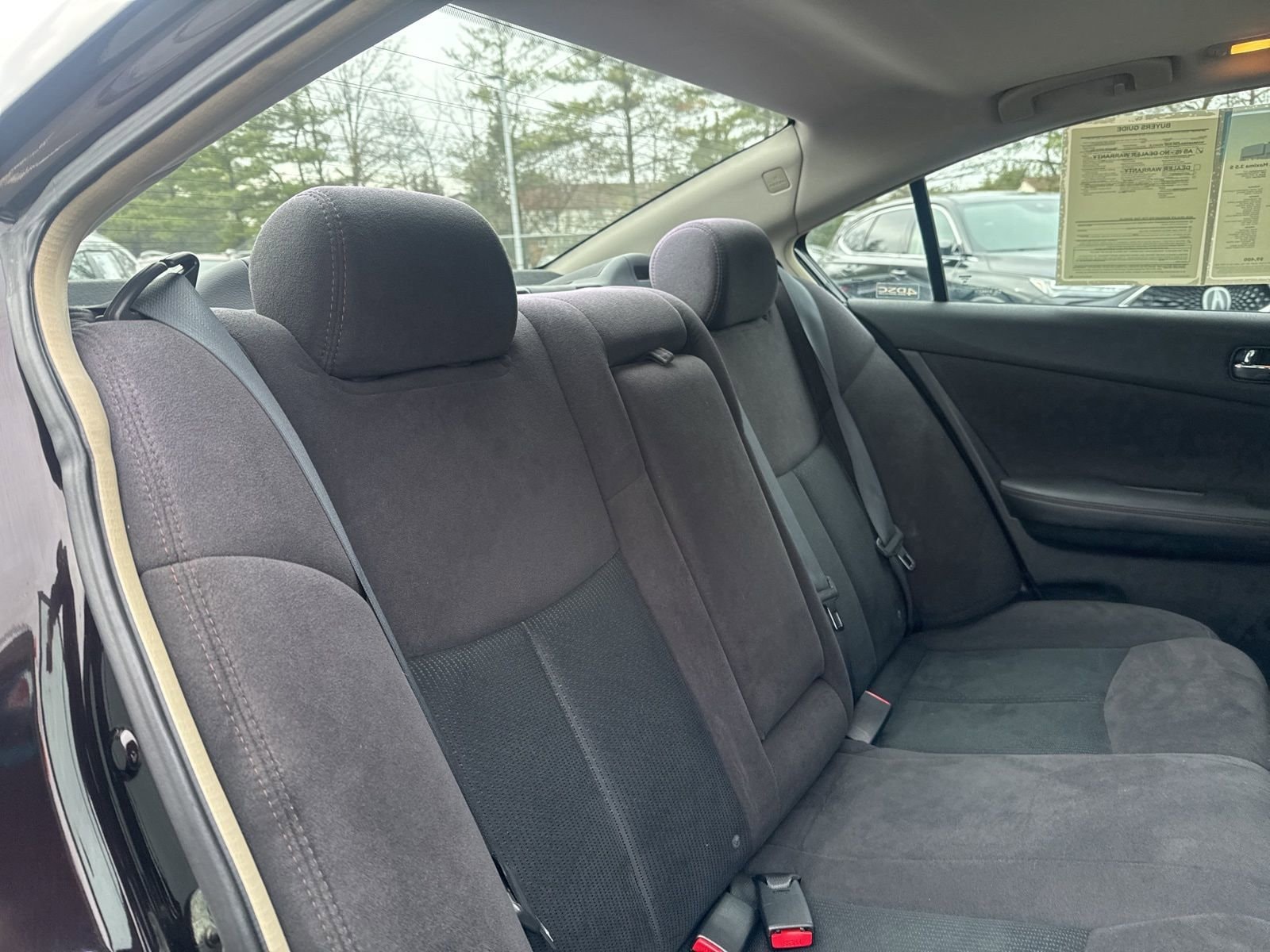 Thumbnail: 2011 Nissan Maxima - 21