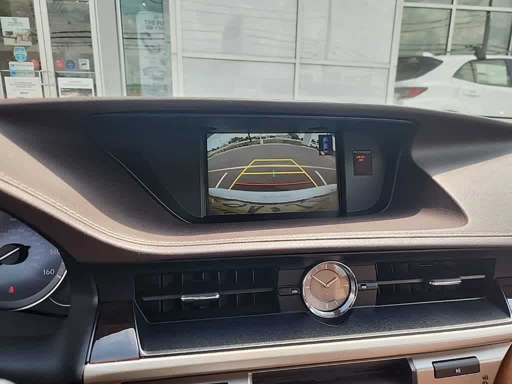 Thumbnail: 2018 Lexus ES - 14