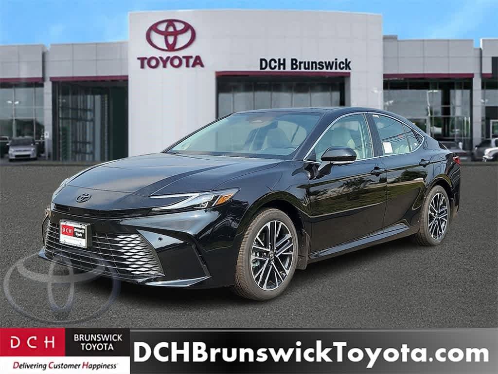 Thumbnail: 2025 Toyota Camry - 1