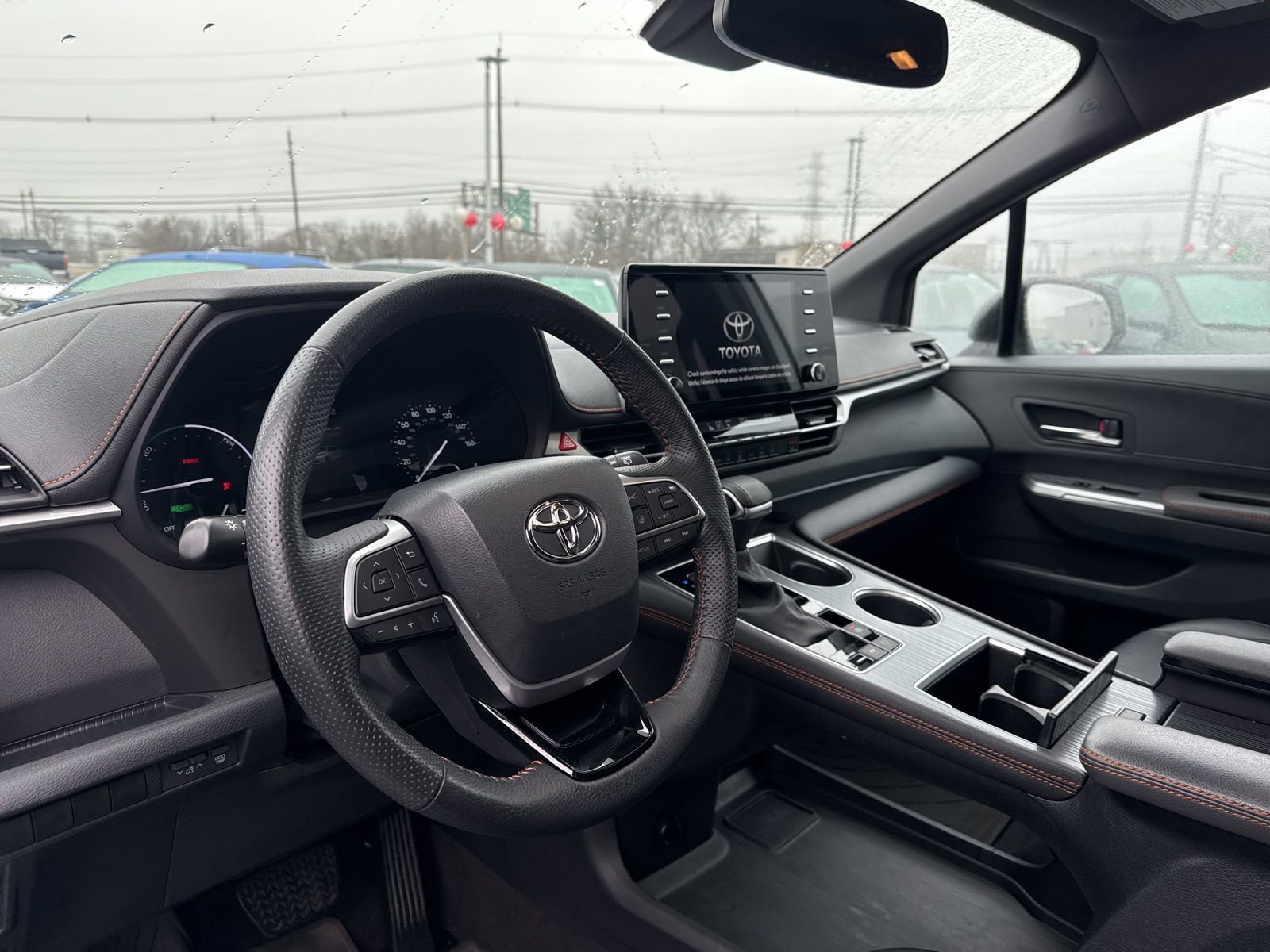 Thumbnail: 2023 Toyota Sienna - 17