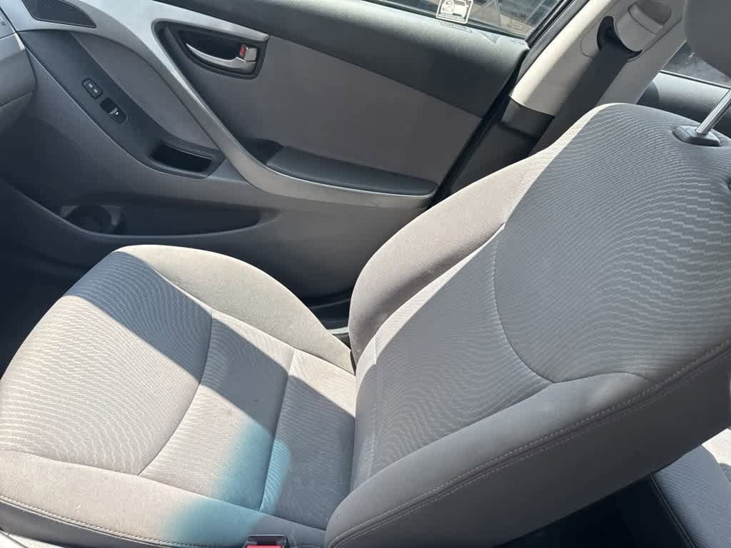 Thumbnail: 2015 Hyundai Elantra - 13