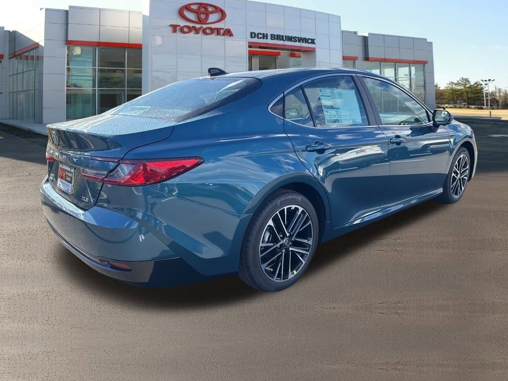 Thumbnail: 2026 Toyota Camry - 4