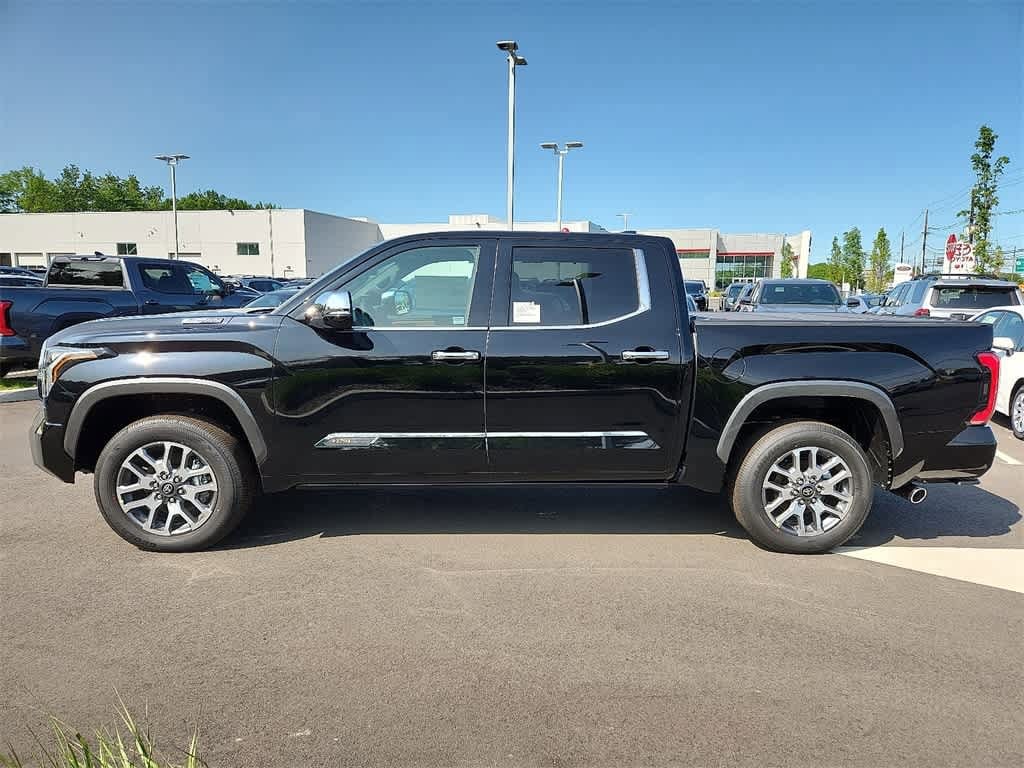 Thumbnail: 2025 Toyota Tundra - 7