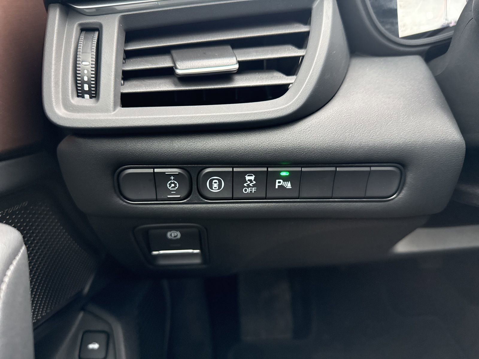 Thumbnail: 2021 Acura TLX - 28