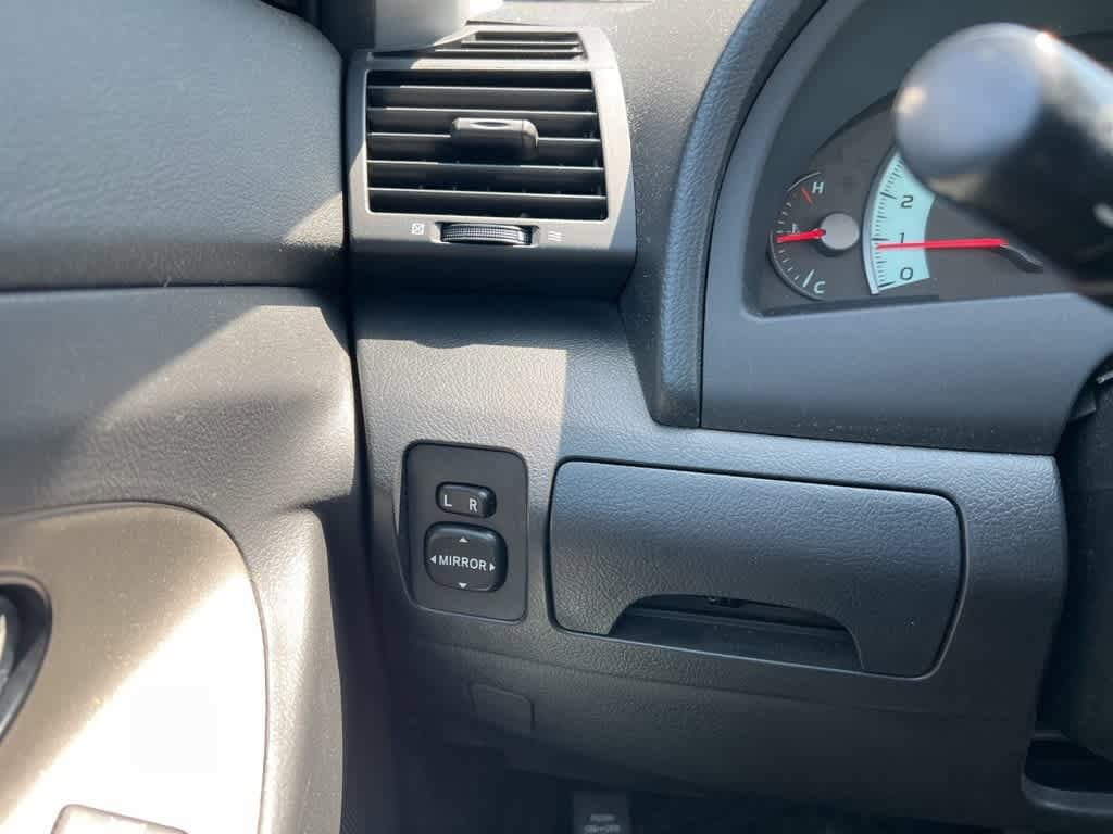 Thumbnail: 2009 Toyota Camry - 20