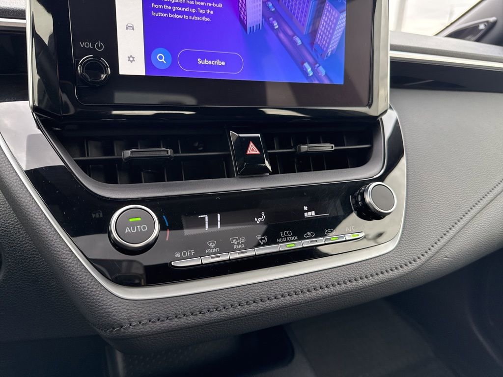 Thumbnail: 2023 Toyota Corolla - 25