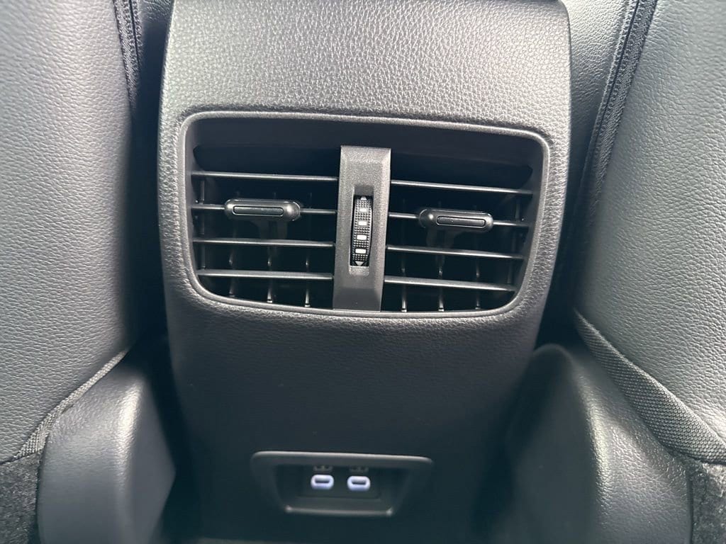 Thumbnail: 2026 Toyota Corolla Cross - 25