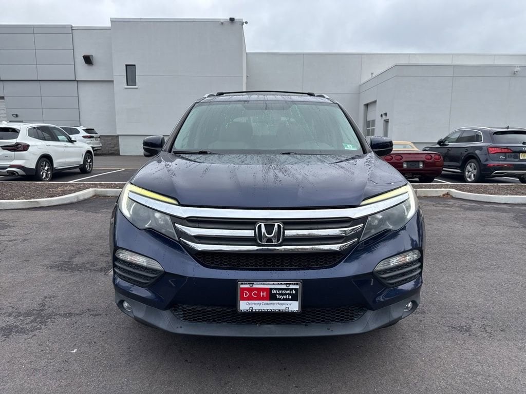 Thumbnail: 2016 Honda Pilot - 2
