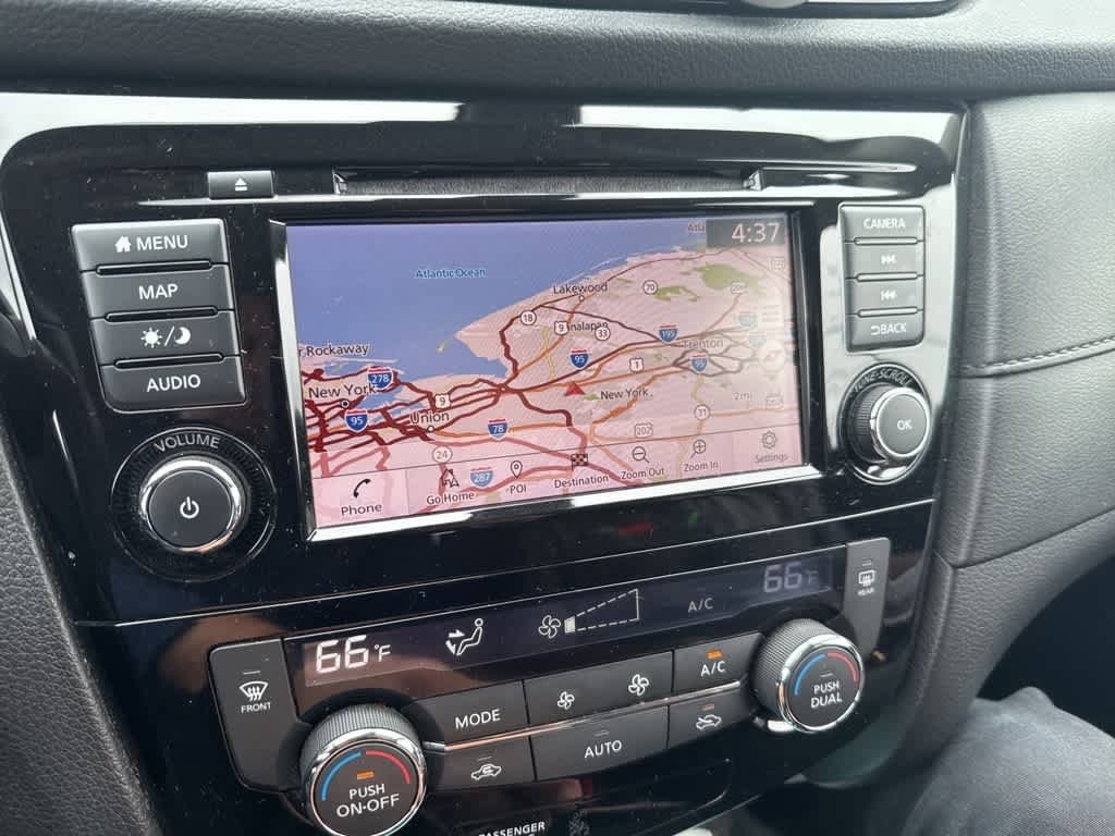 2019 Nissan Rogue SV 6