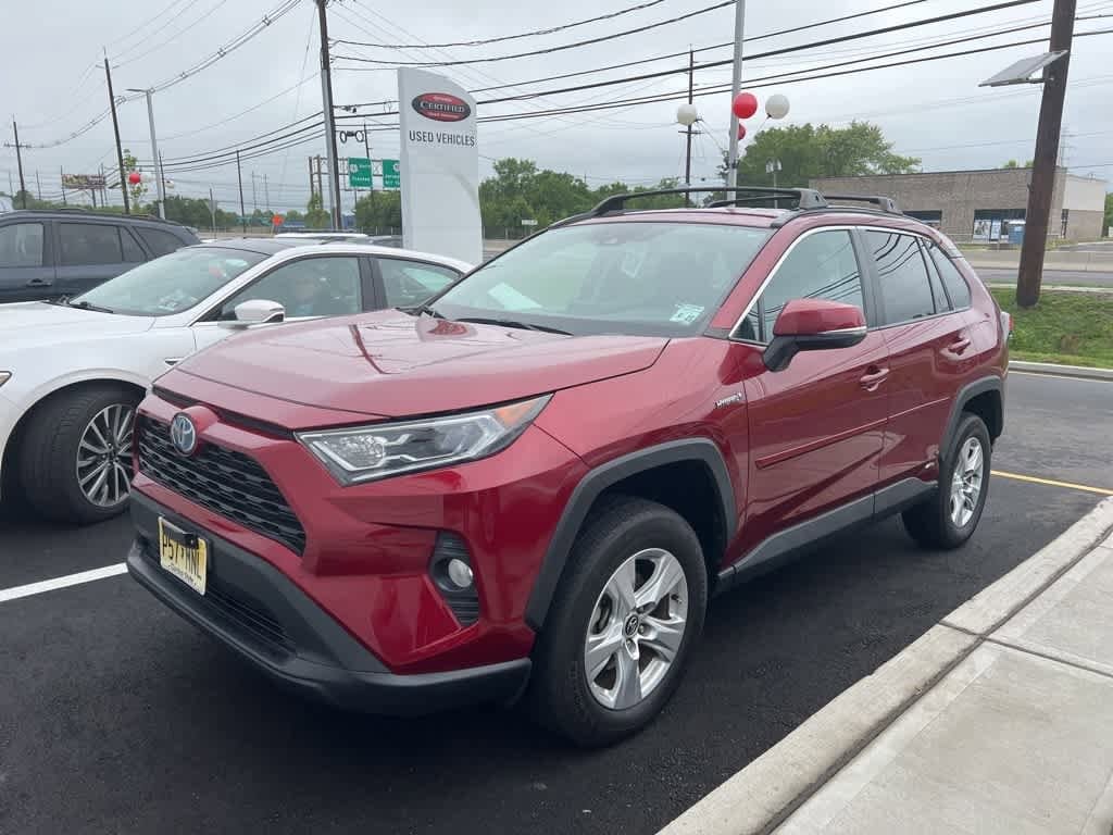 2020 Toyota RAV4 XLE Hero Image