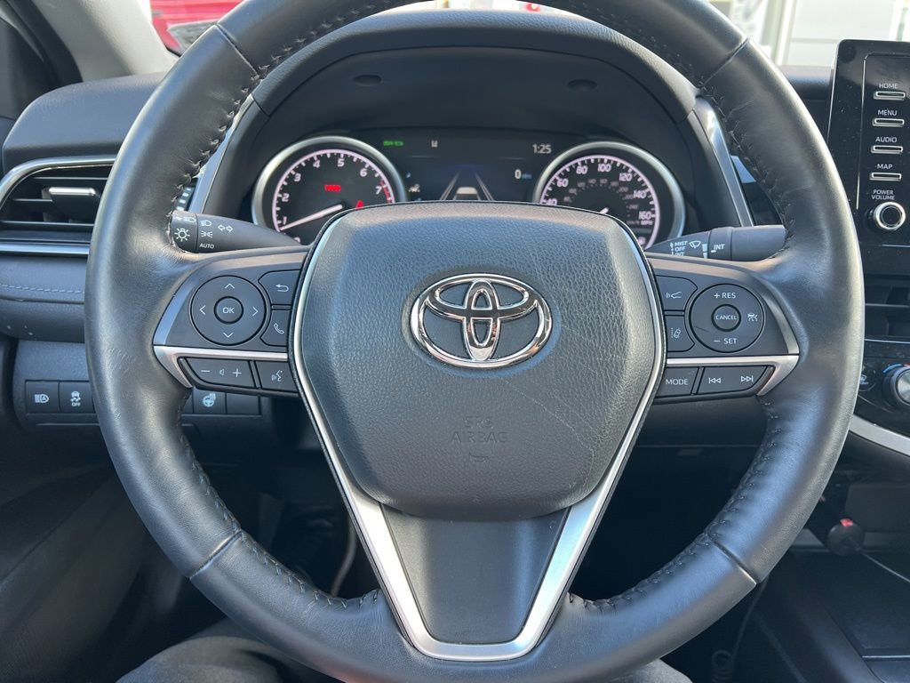 Thumbnail: 2022 Toyota Camry - 19