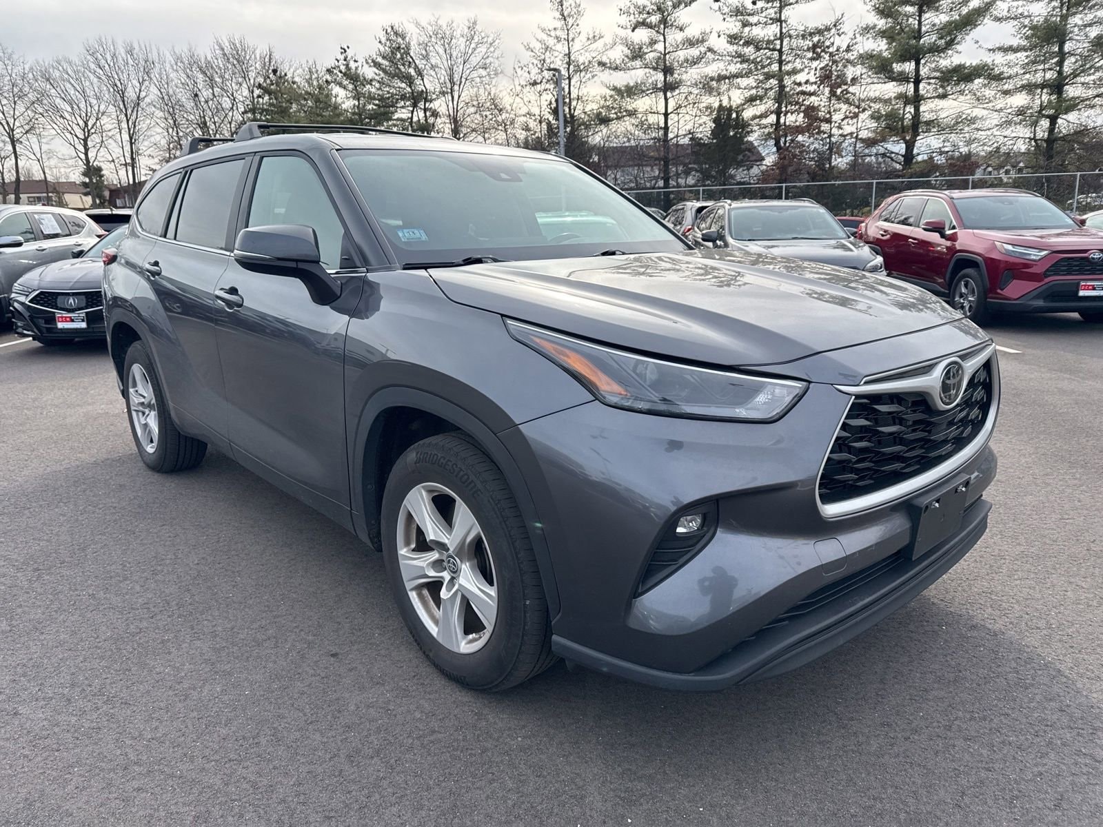 Thumbnail: 2023 Toyota Highlander - 2