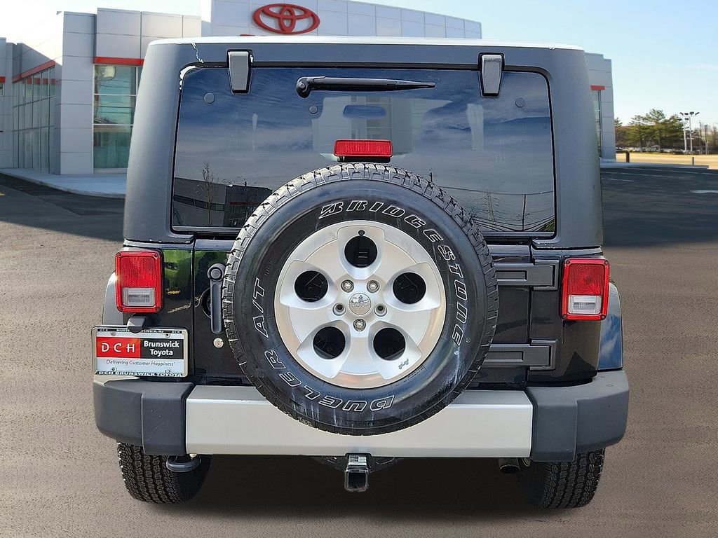 Thumbnail: 2013 Jeep Wrangler - 13