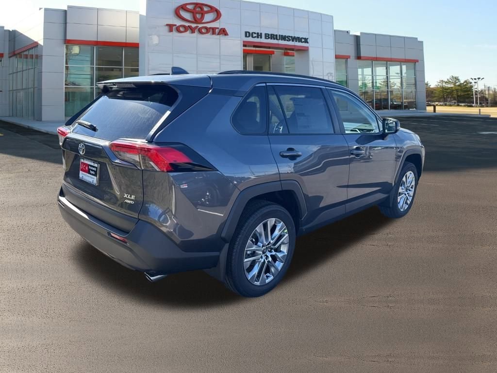 Thumbnail: 2025 Toyota RAV4 - 4