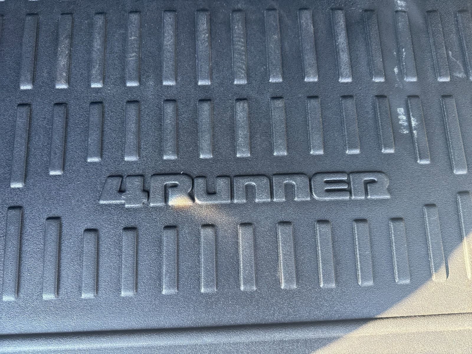 Thumbnail: 2021 Toyota 4Runner - 17