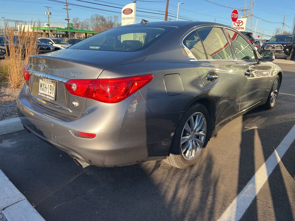 Used 2017 INFINITI Q50 3.0t Premium Sedan