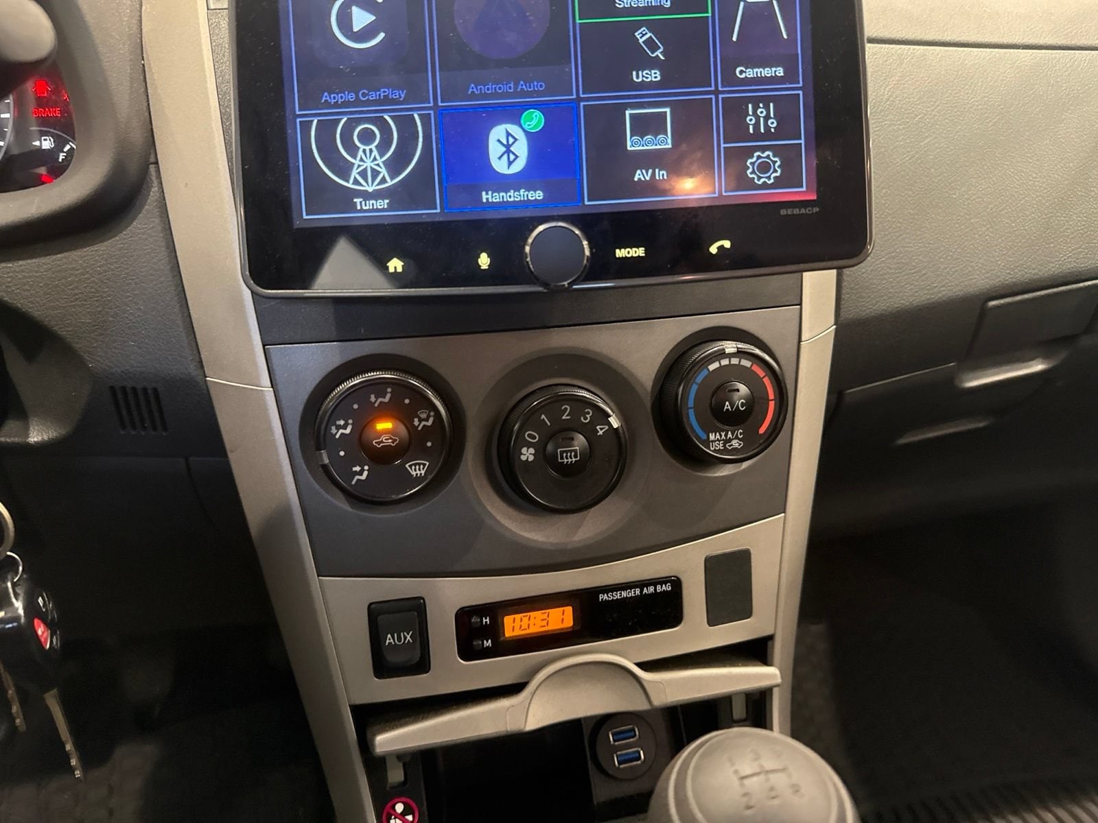 Thumbnail: 2010 Toyota Corolla - 28