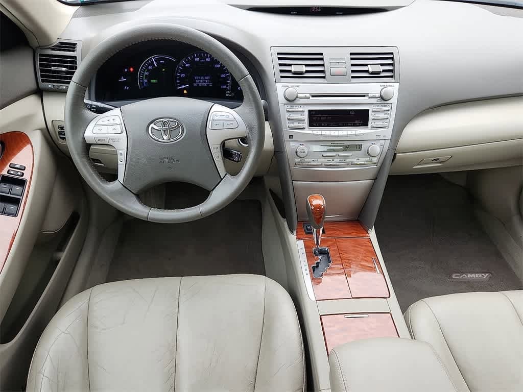 Thumbnail: 2011 Toyota Camry - 17