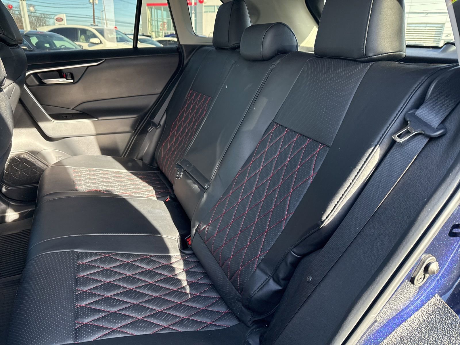 Thumbnail: 2023 Toyota RAV4 - 20