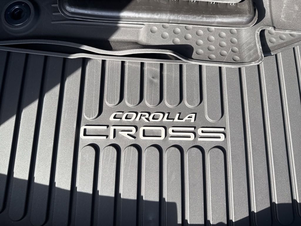 Thumbnail: 2026 Toyota Corolla Cross - 9