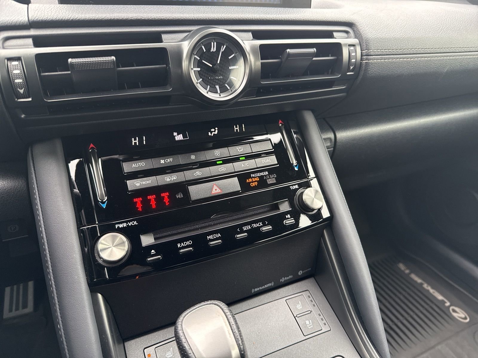 Thumbnail: 2023 Lexus IS - 29