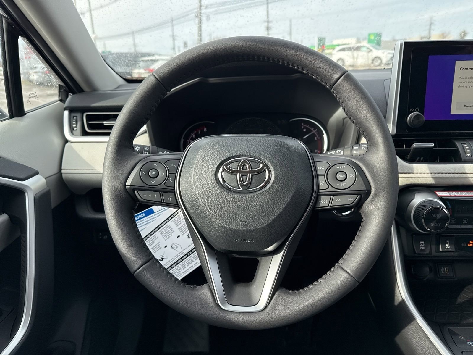 Thumbnail: 2025 Toyota RAV4 - 16