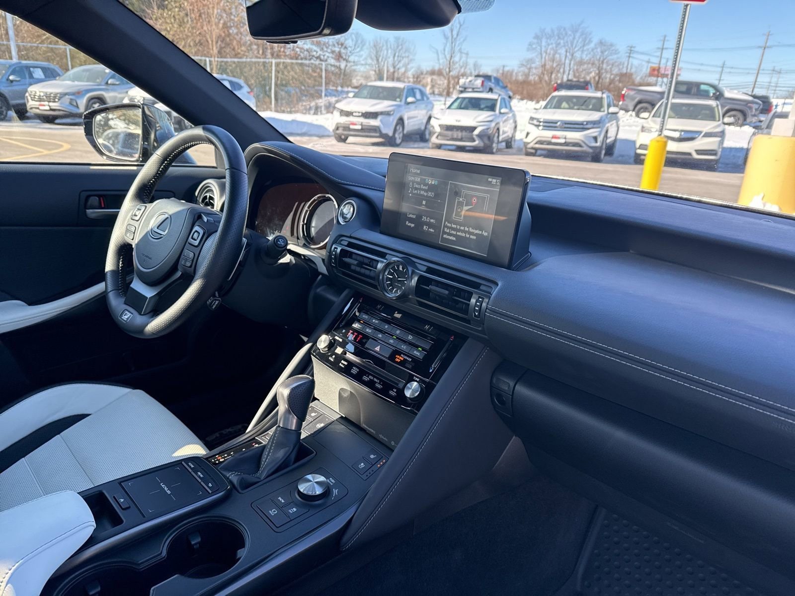 Thumbnail: 2023 Lexus IS - 19