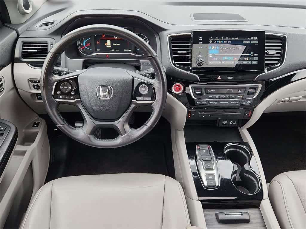 Thumbnail: 2019 Honda Pilot - 15