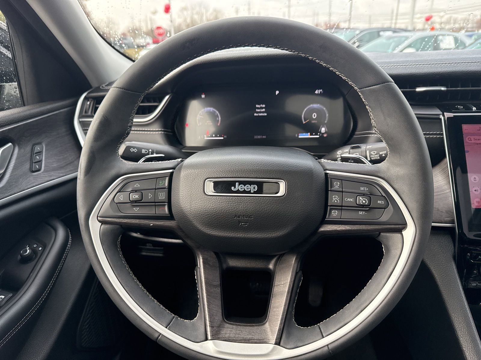 Thumbnail: 2023 Jeep Grand Cherokee - 25