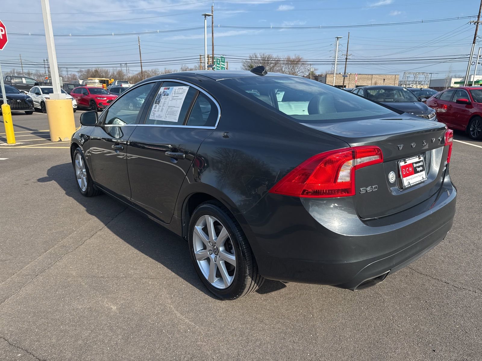 Thumbnail: 2016 Volvo S60 - 13