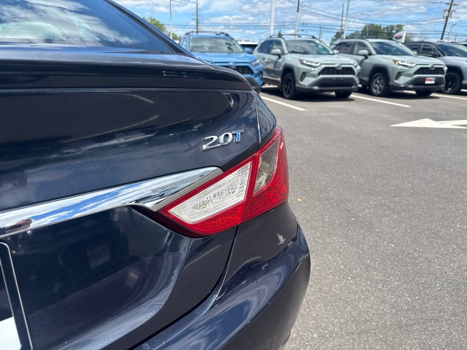 Thumbnail: 2014 Hyundai Sonata - 13