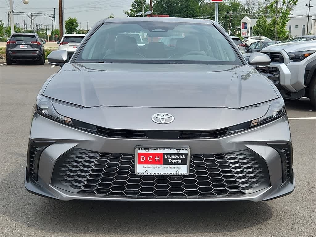 2025 Toyota Camry SE 2