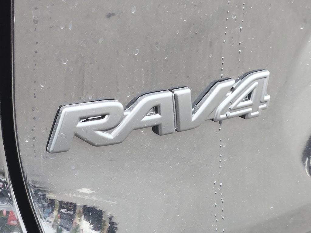 Thumbnail: 2025 Toyota RAV4 - 18