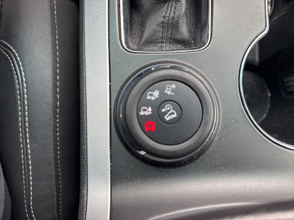Thumbnail: 2015 Ford Explorer - 30