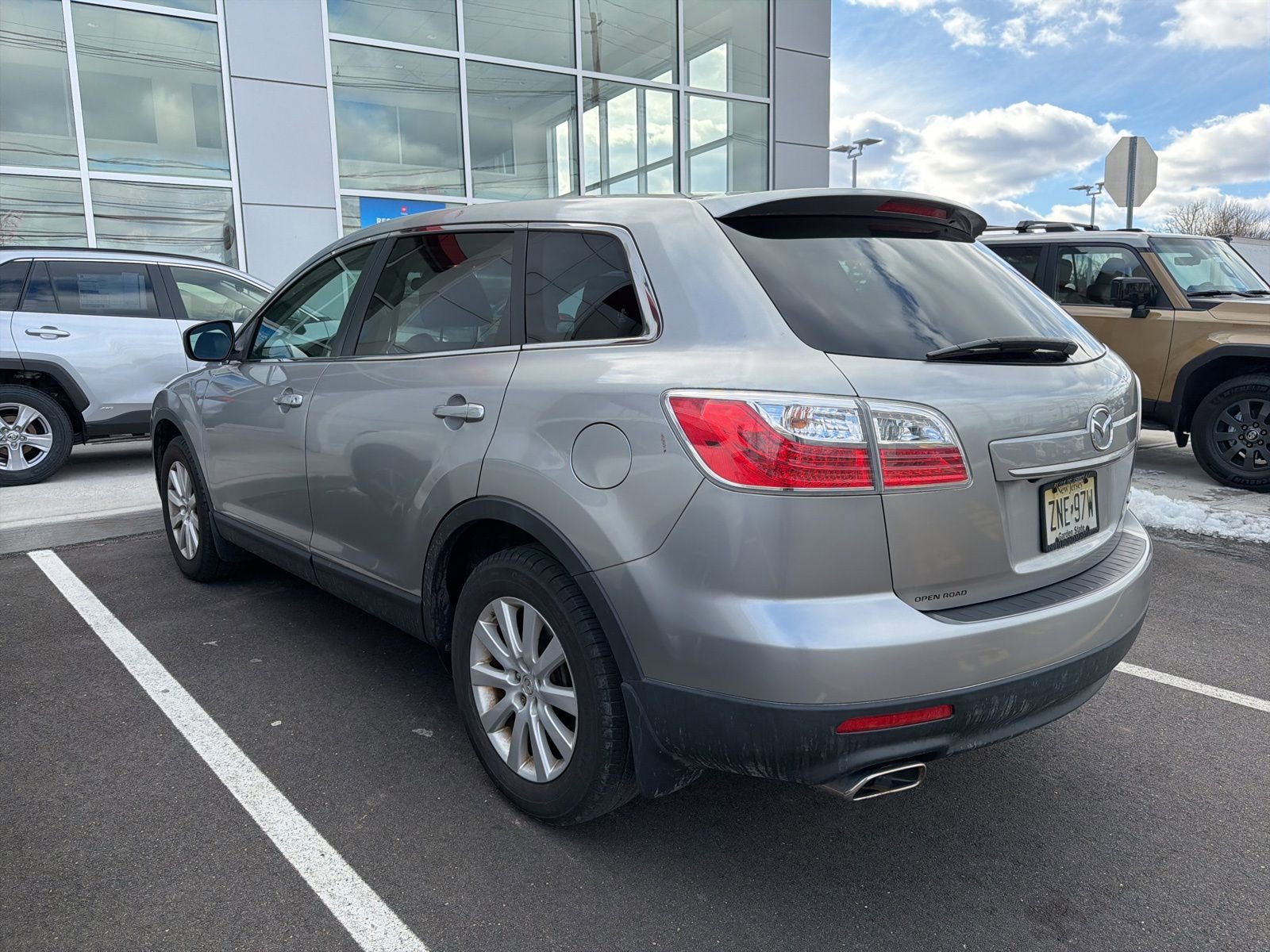 Thumbnail: 2010 Mazda CX-9 - 5