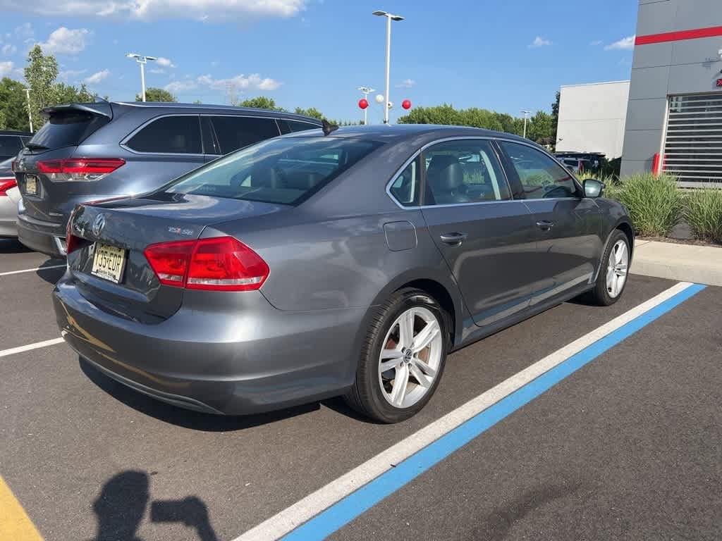 Thumbnail: 2014 Volkswagen Passat - 3