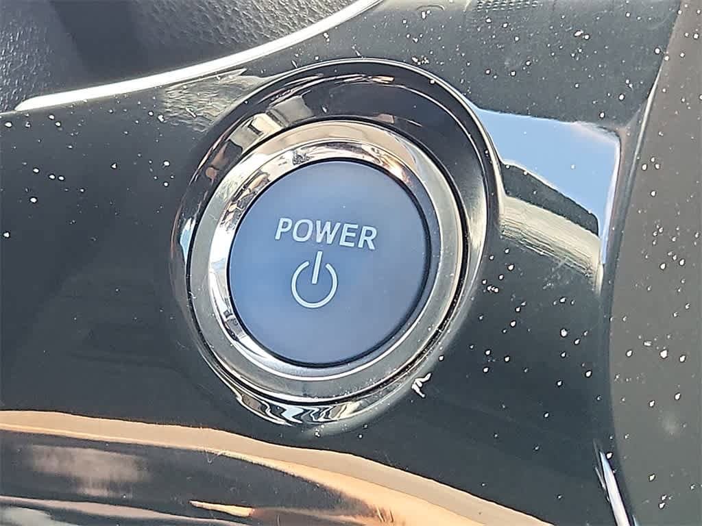 Thumbnail: 2017 Toyota Prius - 29