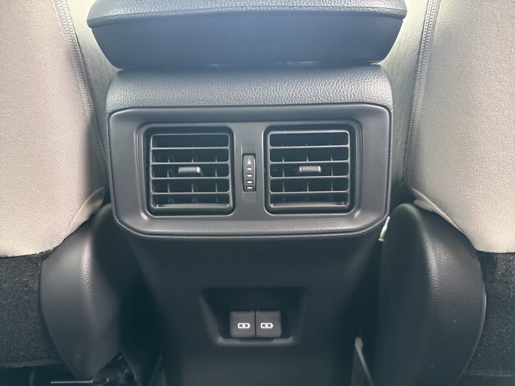 Thumbnail: 2025 Toyota RAV4 - 26